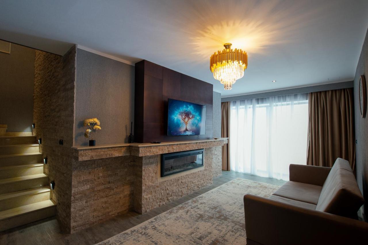 Elexus Apartments Poiana Brasov Buitenkant foto